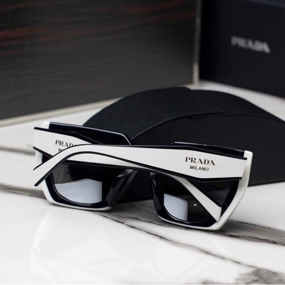 💯 - New  - BRAND NEW PRADA PR 15WS 09Q5S0 White/Black Women Sunglasses - Picture 9 of 17